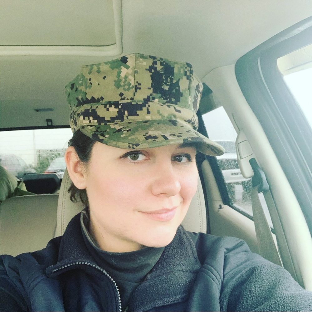 Meet your Posher, Cassandra